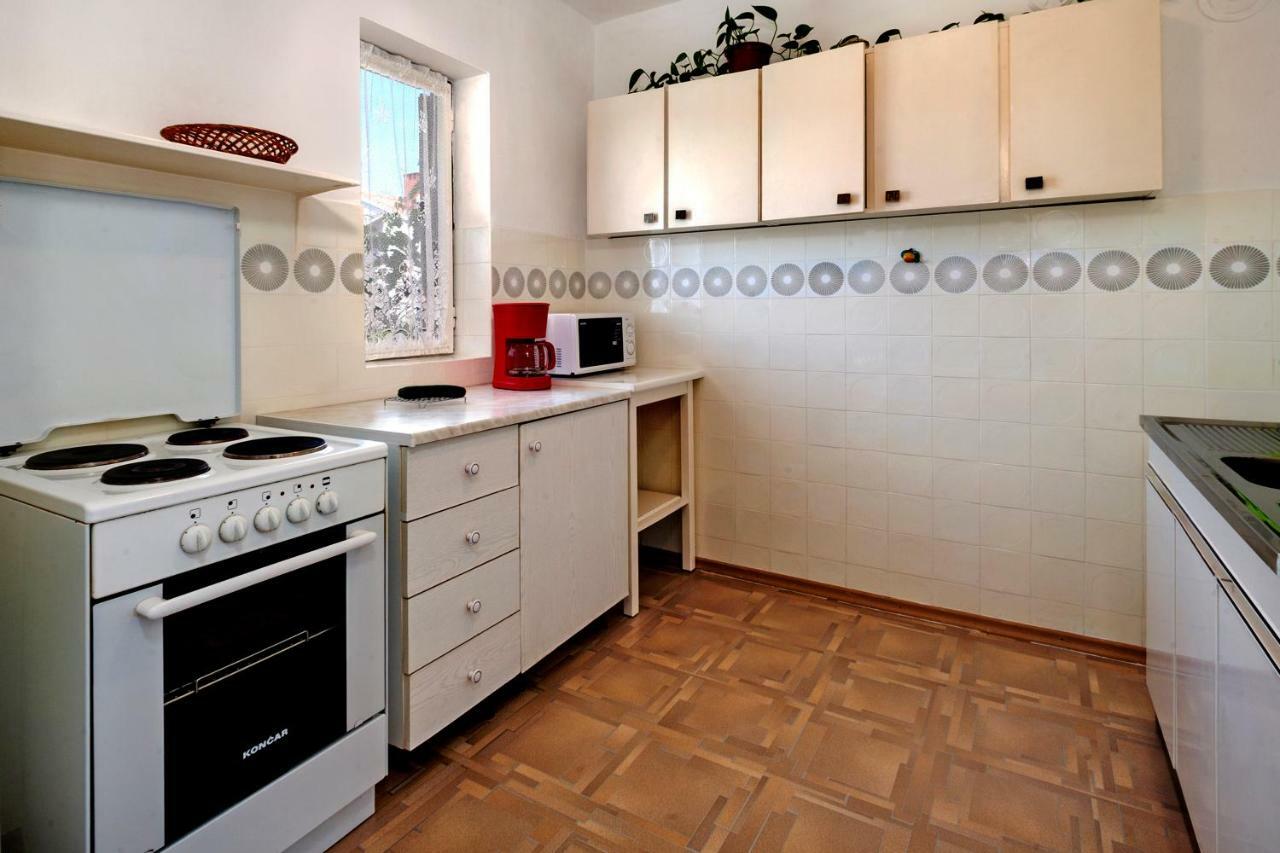 Apartment Brle