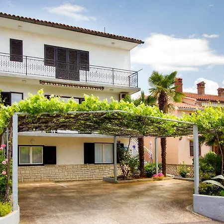 Apartment Brle Porec Exterior photo